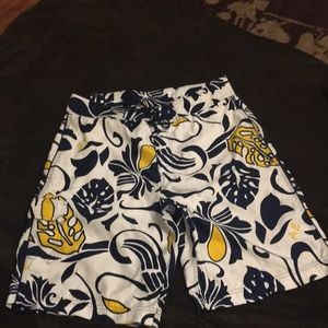 Men’s American Eagle swimming trunks.
